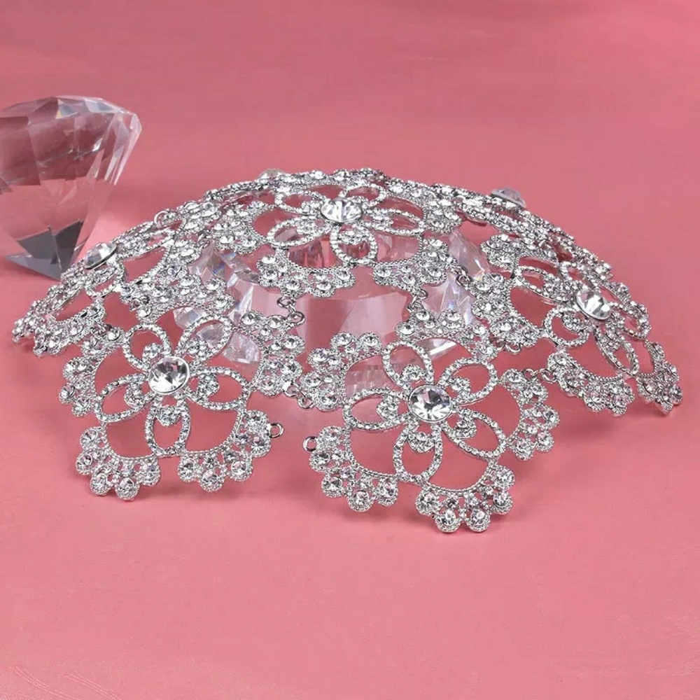 Tiara / Fascinator